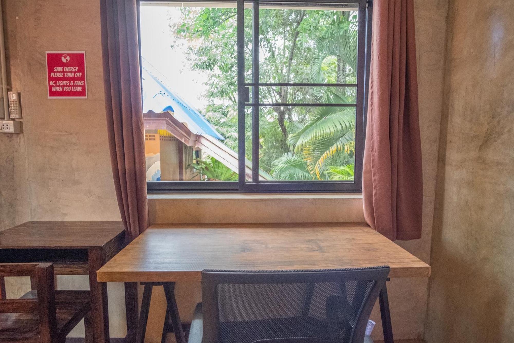 Хостел Happy House Backpackers Пай Экстерьер фото