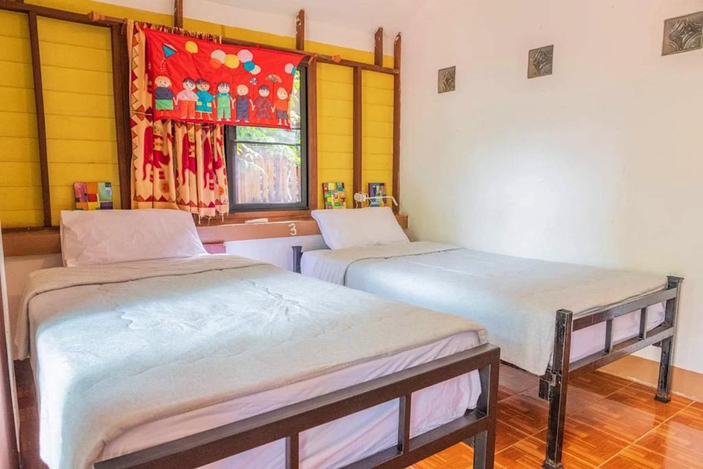 Хостел Happy House Backpackers Пай Экстерьер фото